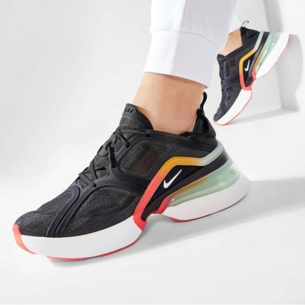 W NIKE AIRMAX 270 XX